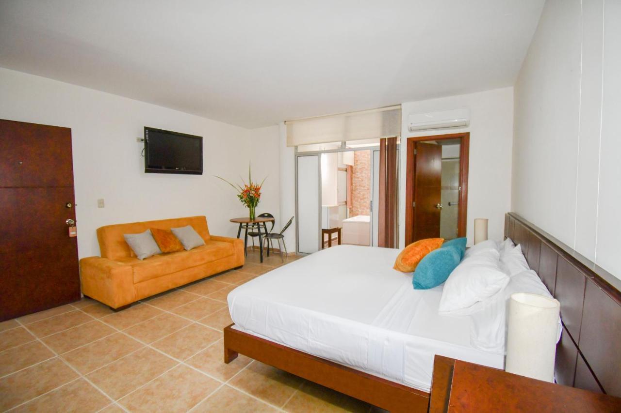 Hotel Monarca Armenia ภายนอก รูปภาพ